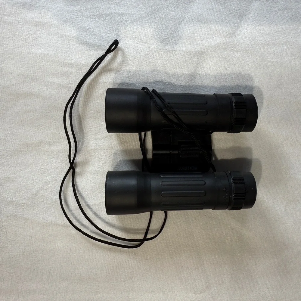 Polaroid 10x25 Compact Binoculars with Case Optics Travel Bird Watching